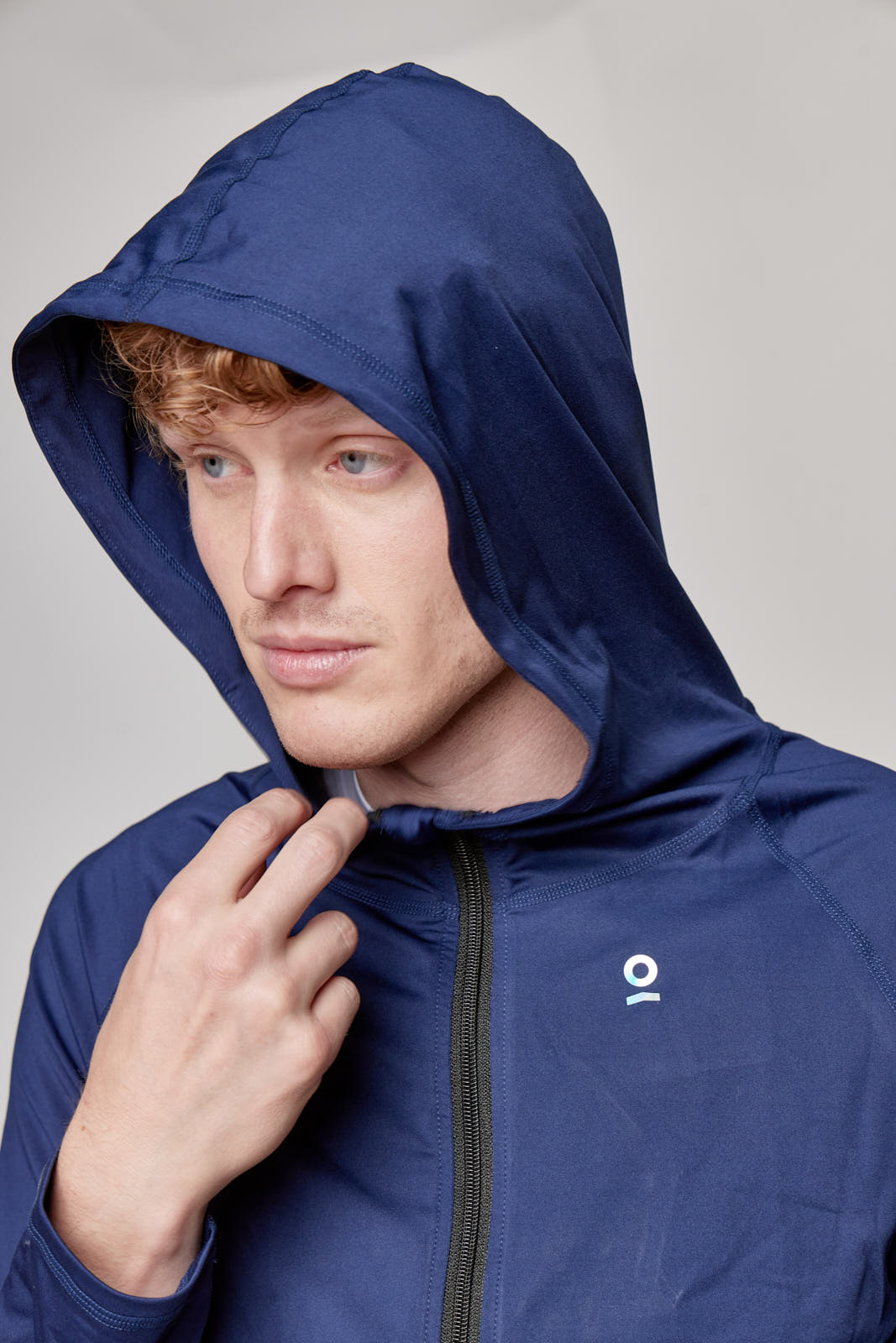 ESSENTIAL HOODIE black