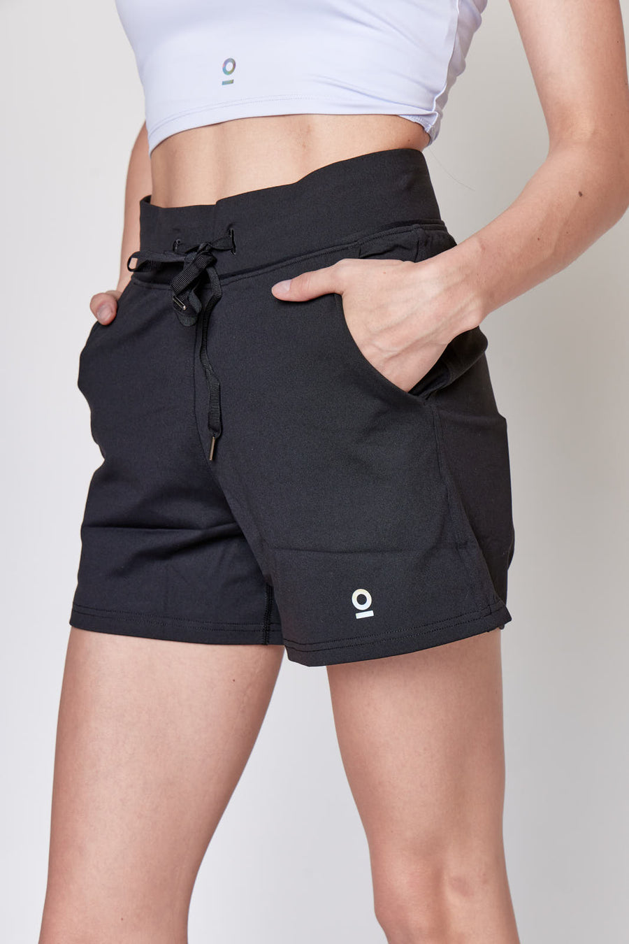 CAROLA RELAXED SHORTS